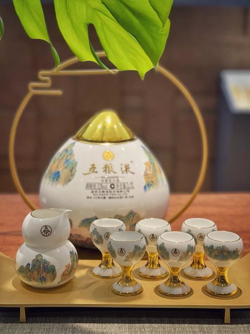 名酒爭相涌入 包材訂單翻倍,文創(chuàng)酒是下一個(gè)風(fēng)口 丨觀察